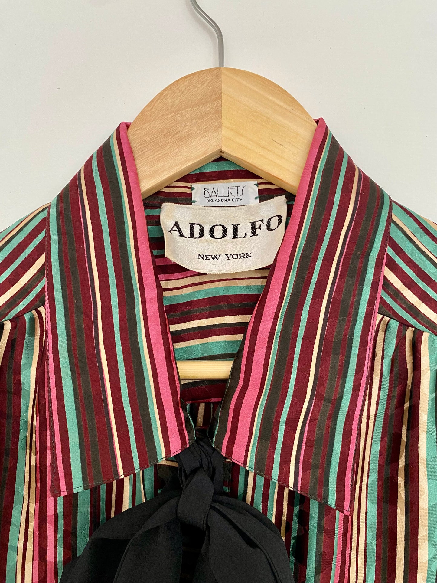 ADOLFO, PRINTED BUTTON DOWN SHIRT