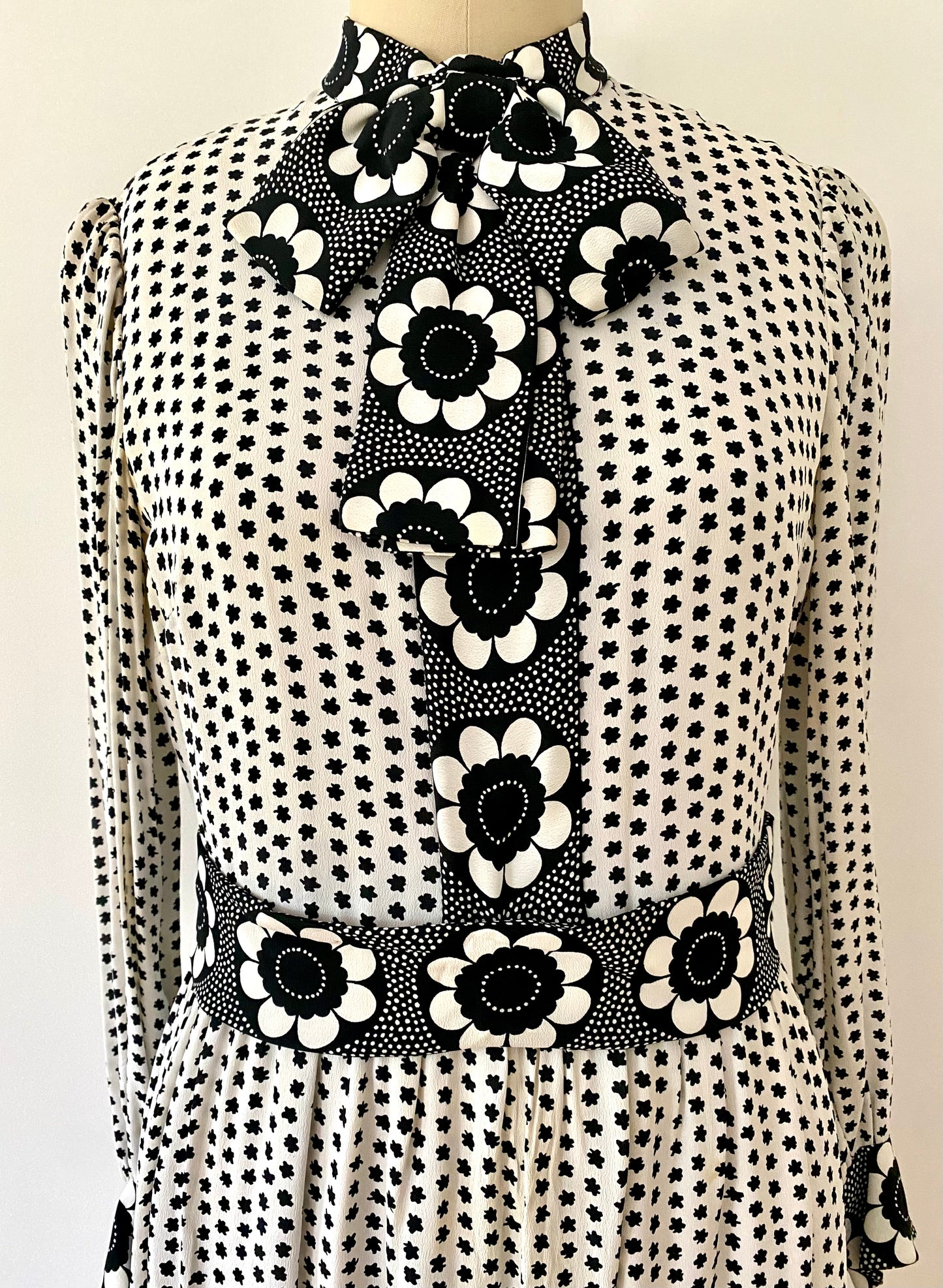 SAKS FIFTH AVENUE, 1960s VINTAGE BLACK & WHITE POLKA DOT LS DRESS W/ BOW